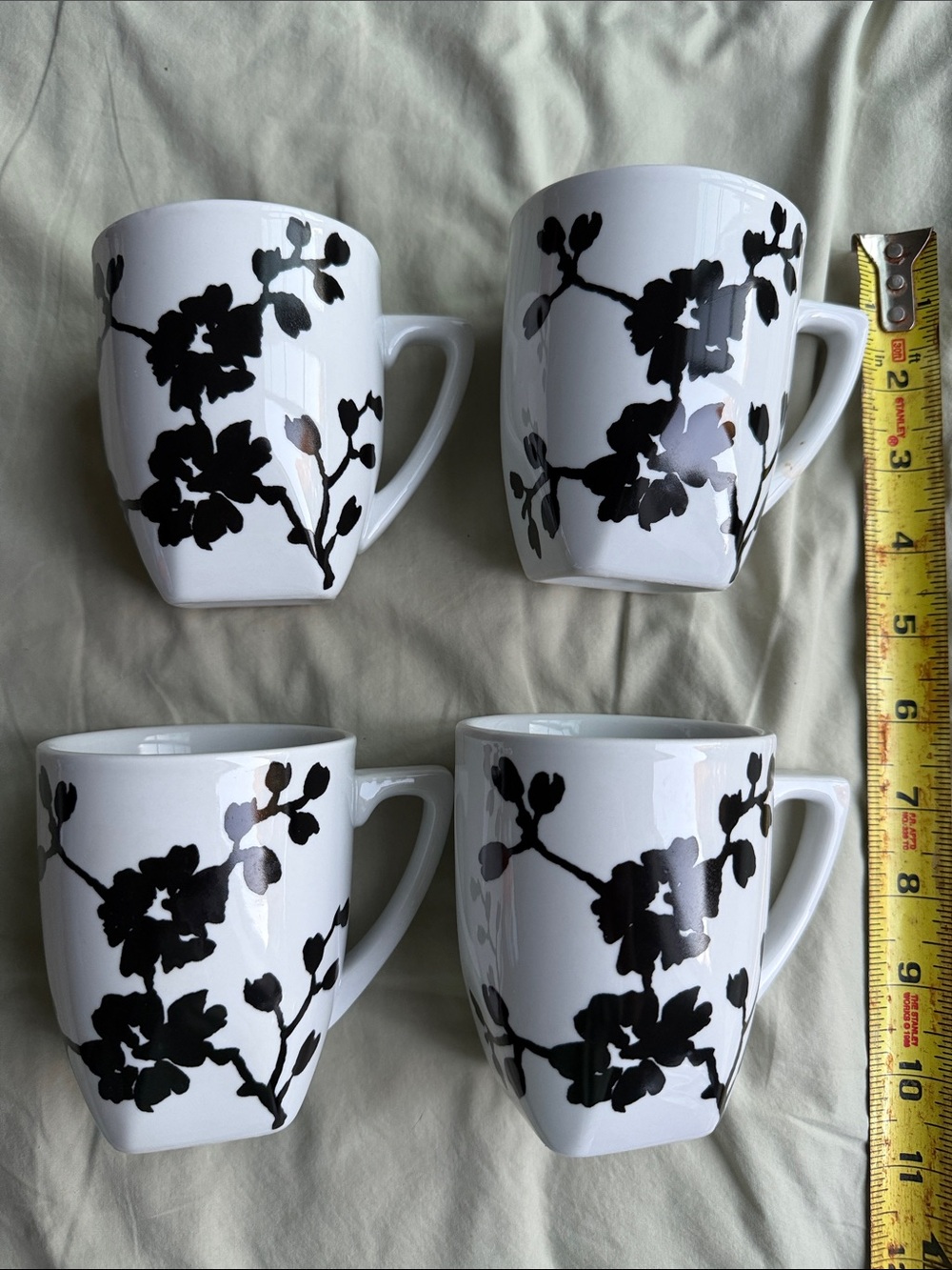 Coventry  porcelain “Mon Cheri” Mugs - Set of 4